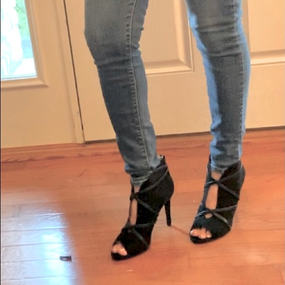 Open Toe Booties - Picture 7 of 8